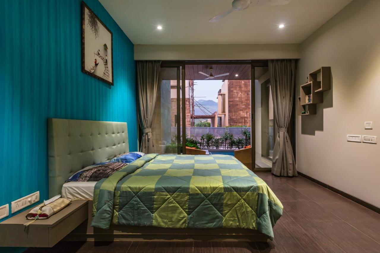 Saffronstays Aspen, Lonavala - Luxury Pool Villa With Games And Tv Room Near Bhushi Dam Exterior foto